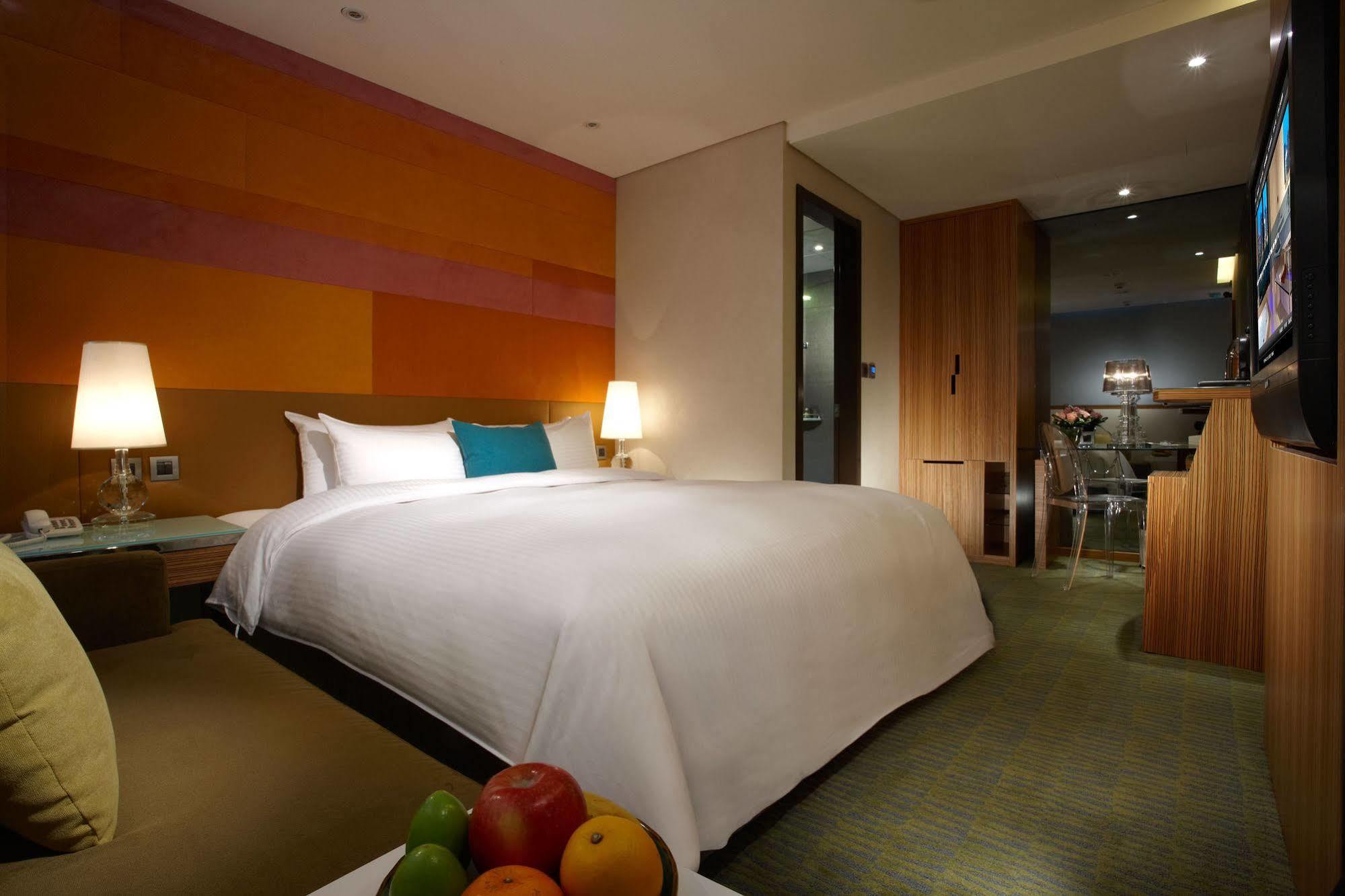 Beauty Hotels - Beautique Hotel Taipei Bagian luar foto