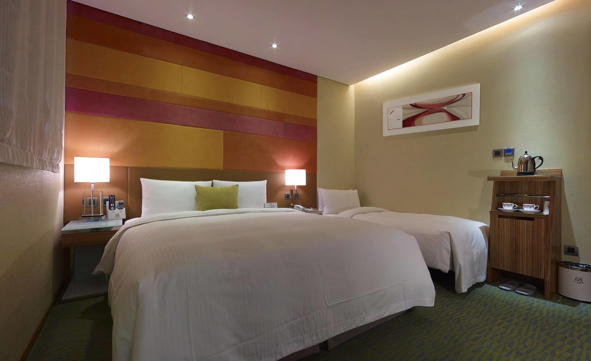 Beauty Hotels - Beautique Hotel Taipei Bagian luar foto